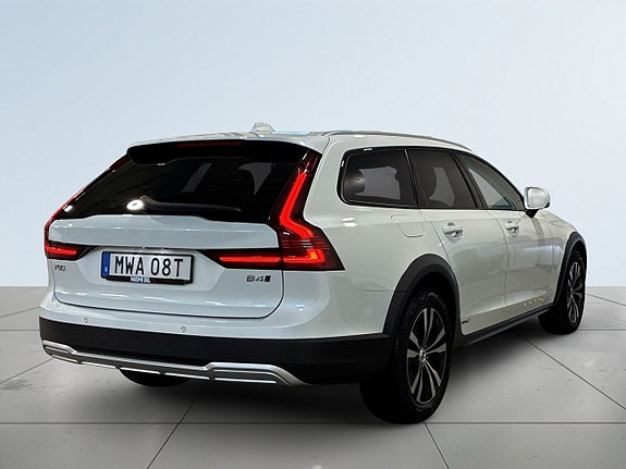 Volvo V90 Cross Country 5 of 21