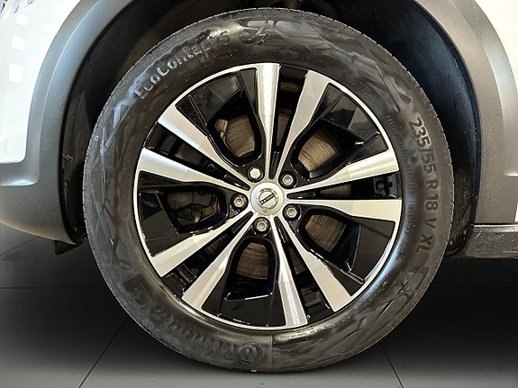 Volvo V90 Cross Country 14 of 21