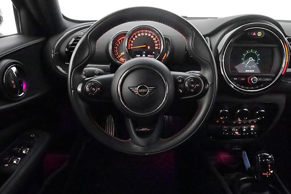 MINI Cooper S 15 of 30