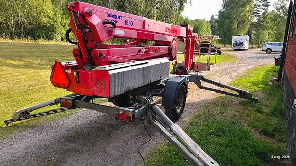 Skylift 18m 4 of 5