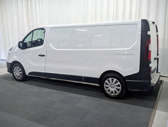 Renault Trafic 3 of 12