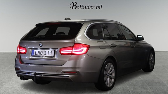 BMW 320d 7 of 25