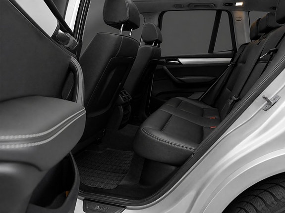 BMW X3 17 of 19