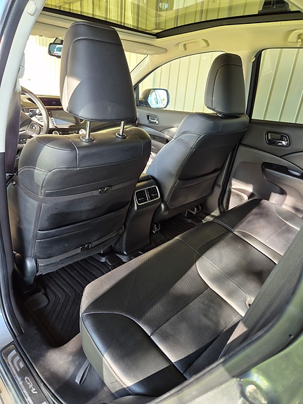 Honda CR-V 7 of 8