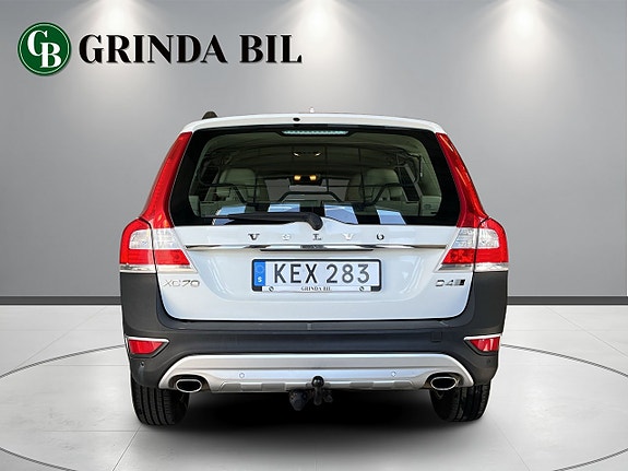 Volvo XC70 3 of 30