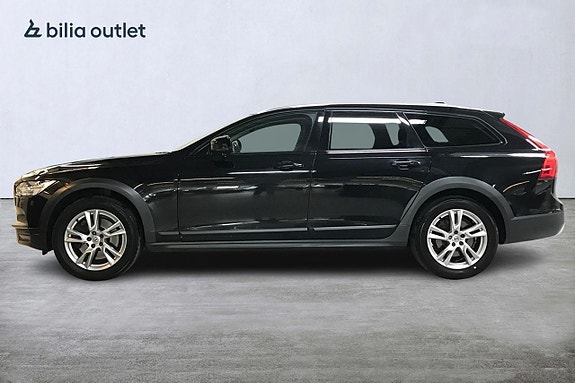 Volvo V90 Cross Country 9 of 28