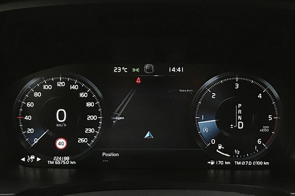 Volvo V90 Cross Country 17 of 28