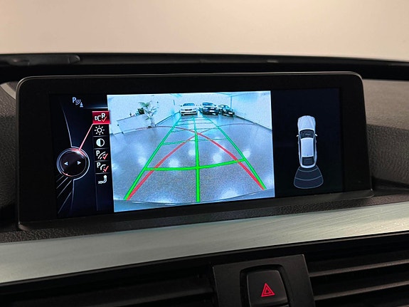 BMW 320d 15 of 19