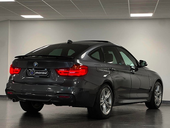BMW 320d 4 of 19