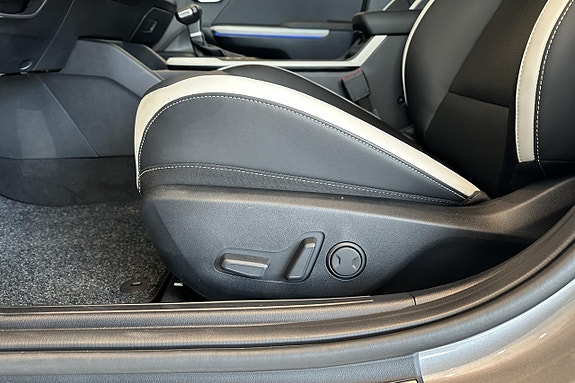 Kia K4 17 of 24