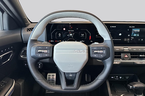 Kia K4 9 of 24