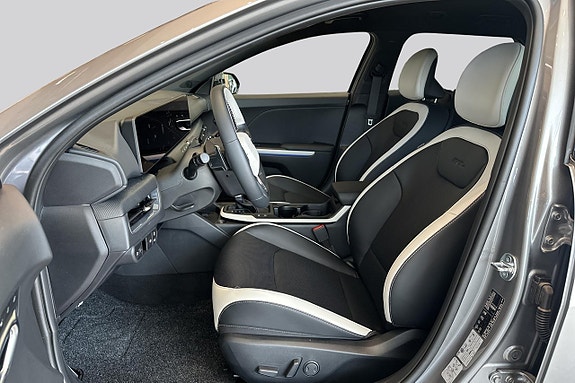 Kia K4 10 of 24