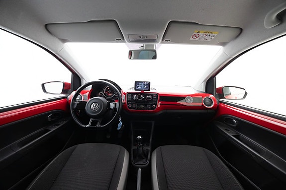 Volkswagen UP! 13 of 21