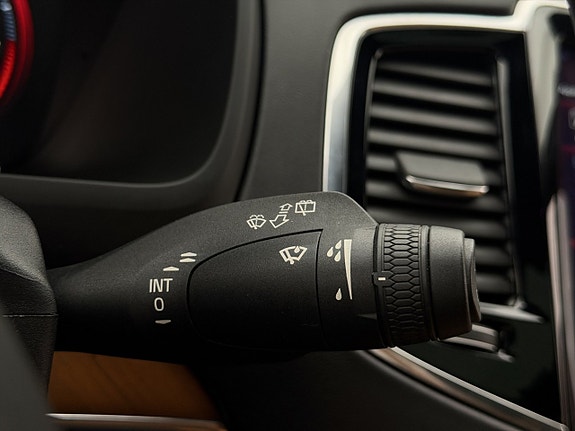 Volvo XC90 22 of 30