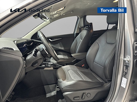 Kia Niro 9 of 16