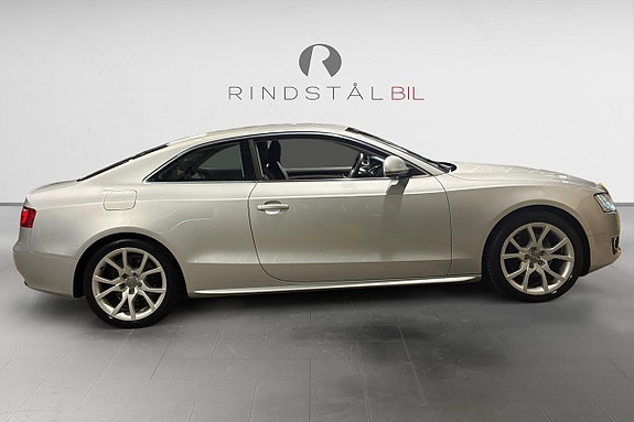 Audi A5 8 of 17