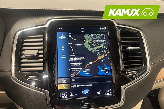 Volvo XC90 19 of 26
