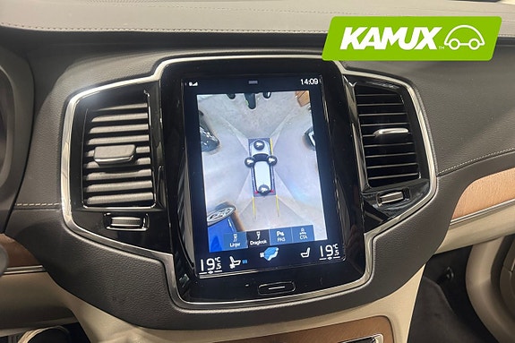 Volvo XC90 20 of 26