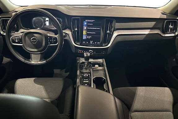 Volvo V60 10 of 23