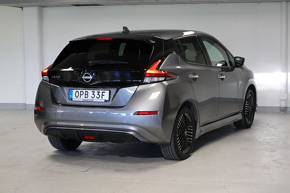 Nissan Leaf 2 of 10