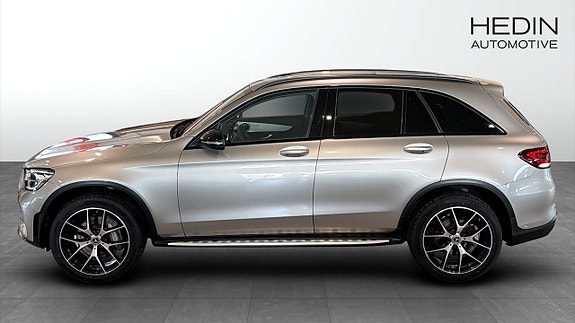 Mercedes-Benz GLC300 e 6 of 9