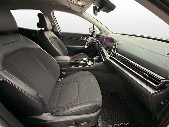 Kia Sportage 11 of 30