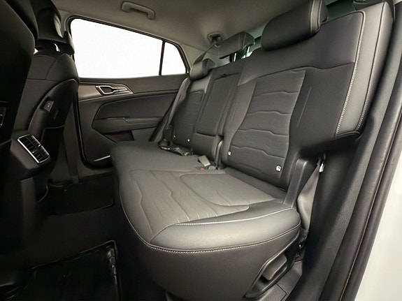 Kia Sportage 12 of 30
