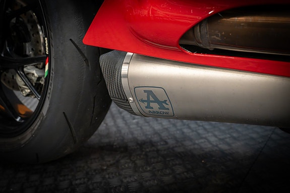 Ducati Panigale V2 *Arrow* 8 of 16