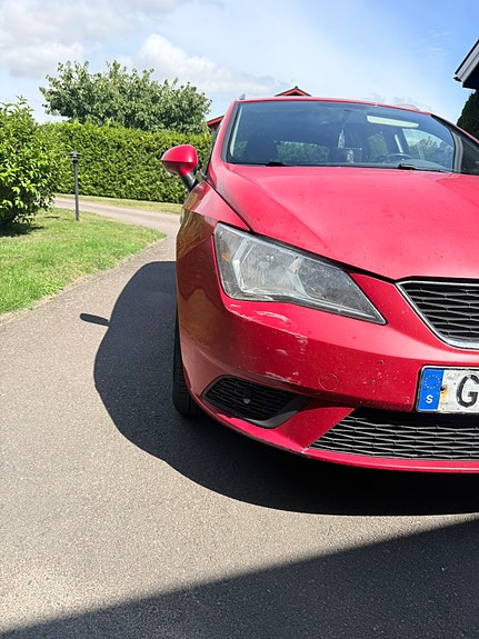 Seat Ibiza 4 of 6