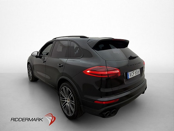 Porsche Cayenne 6 of 30
