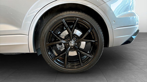 Volkswagen Touareg 11 of 15
