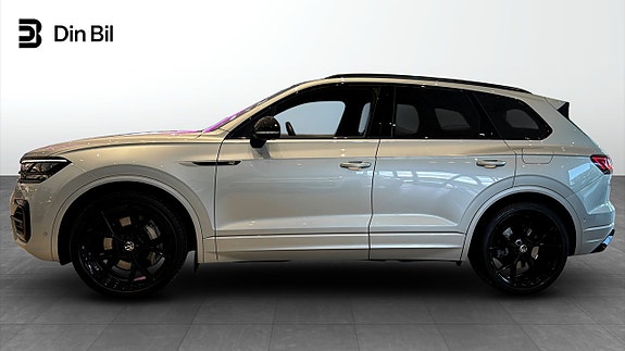 Volkswagen Touareg 3 of 15