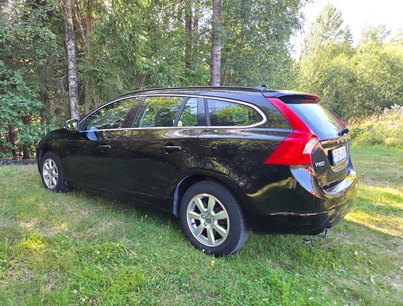Volvo V60 6 of 9