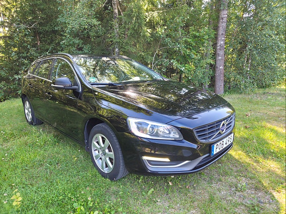 Volvo V60 3 of 9