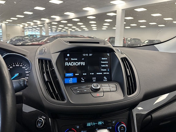 Ford Kuga 10 of 10
