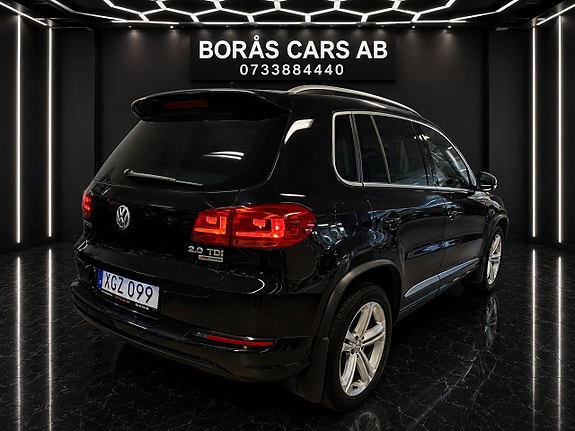Volkswagen Tiguan 4 of 21