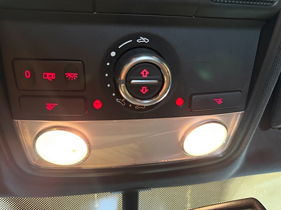 Volkswagen Tiguan 17 of 21