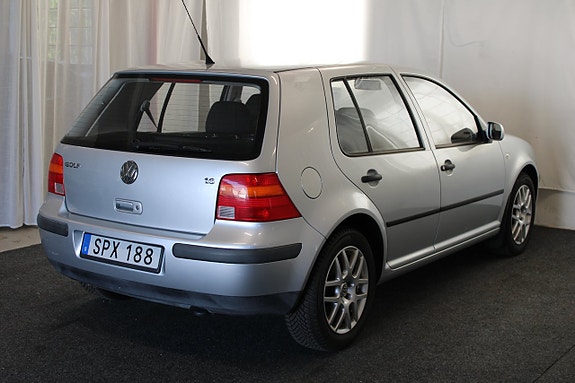 Volkswagen Golf IV 4 of 11