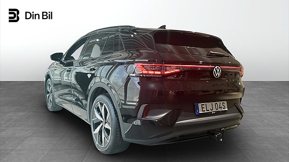 Volkswagen ID.4 GTX 3 of 13