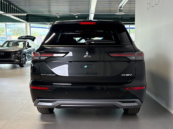 Mitsubishi Outlander 5 of 24