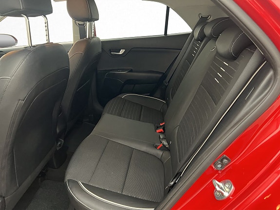 Kia Rio 17 of 24