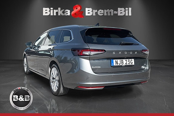 Skoda Superb 20 of 24