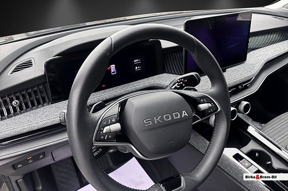 Skoda Superb 9 of 24