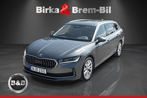 Skoda Superb 2 of 24