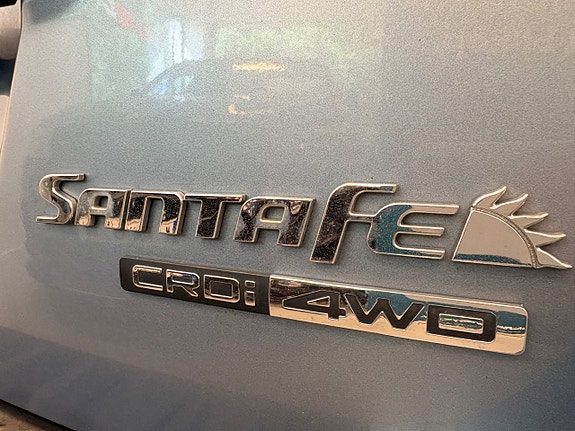 Hyundai Santa Fe 12 of 30