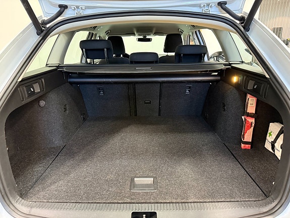 Skoda Octavia 13 of 17