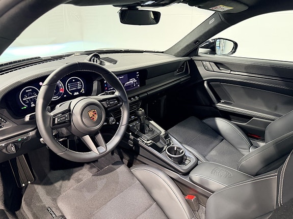 Porsche 911 GT3 21 of 30