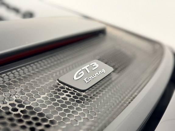 Porsche 911 GT3 13 of 30