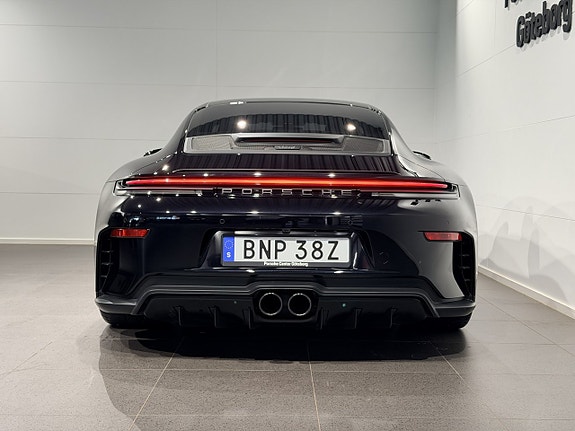 Porsche 911 GT3 7 of 30