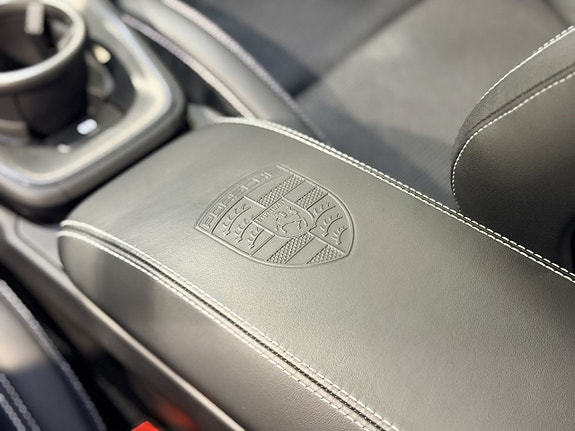 Porsche 911 GT3 28 of 30
